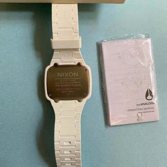 NIXON WATCH - Picture 4 of 6